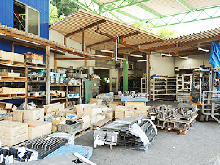 出荷製品置き場